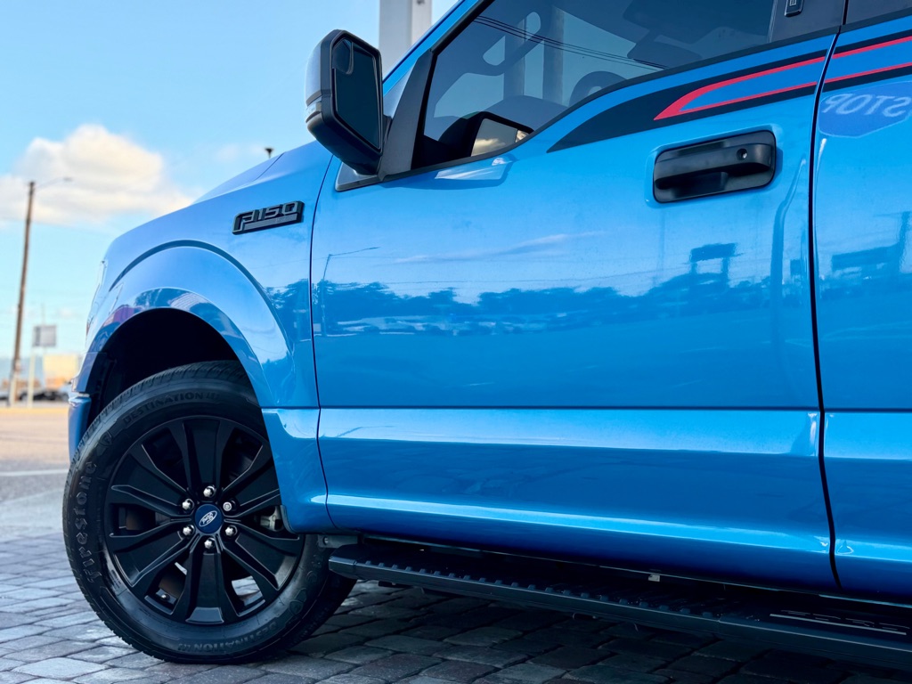 Photo 14 of this FORD F150