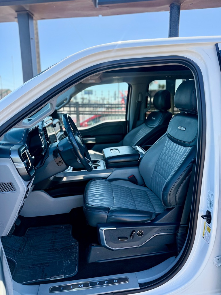 Photo 7 of this FORD F150 LIMITED