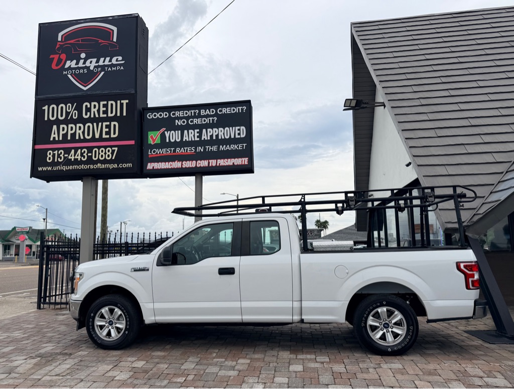 Photo 12 of this FORD F150