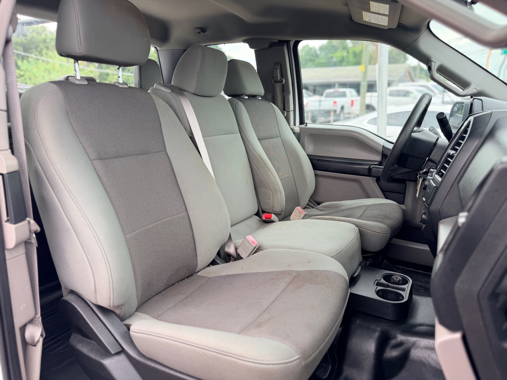 Photo 16 of this FORD F150