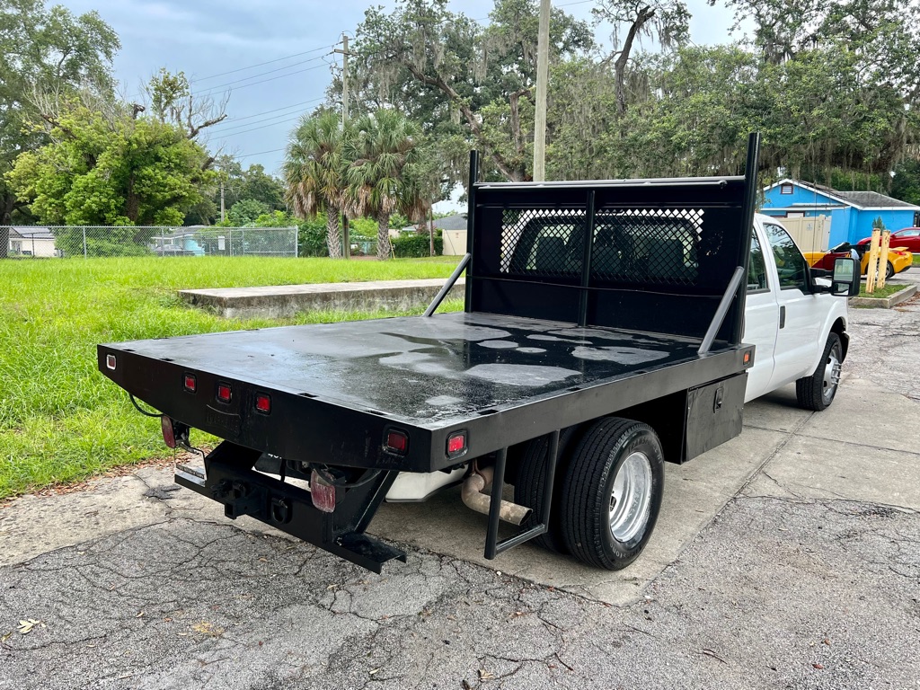 Photo 41 of this FORD F350