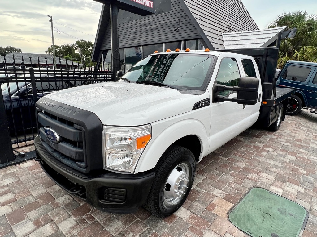 Photo 5 of this FORD F350