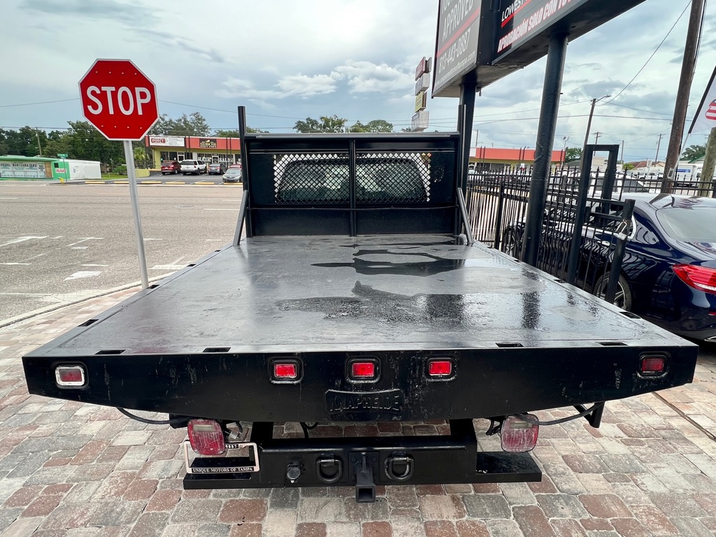 Photo 8 of this FORD F350