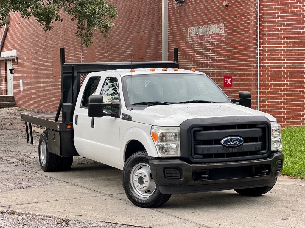 Photo 48 of this FORD F350