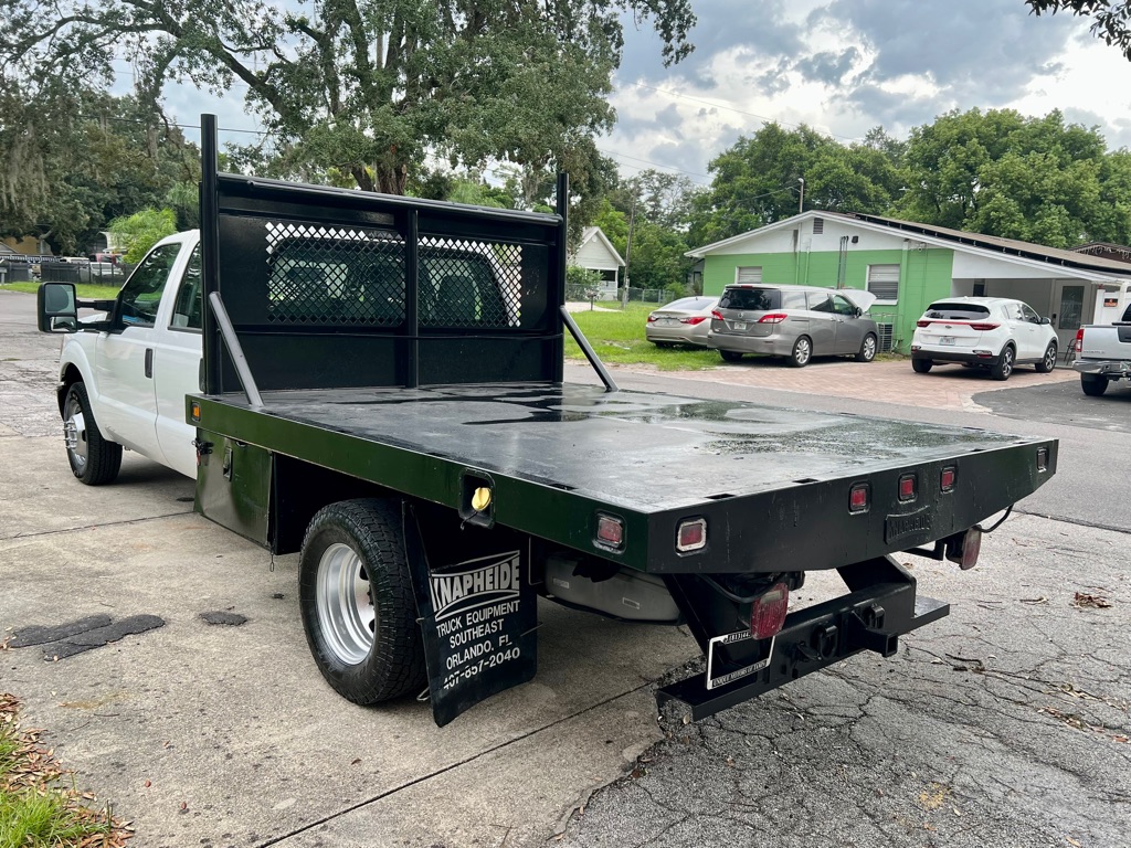 Photo 43 of this FORD F350