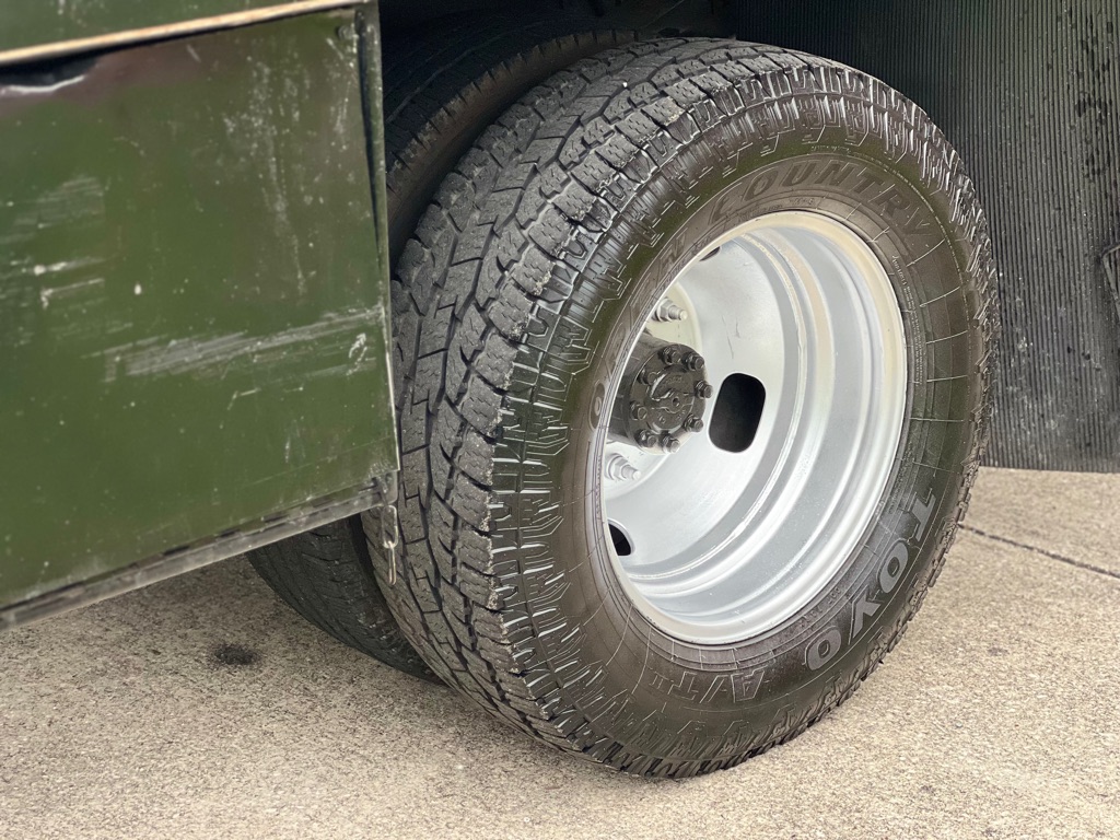 Photo 46 of this FORD F350