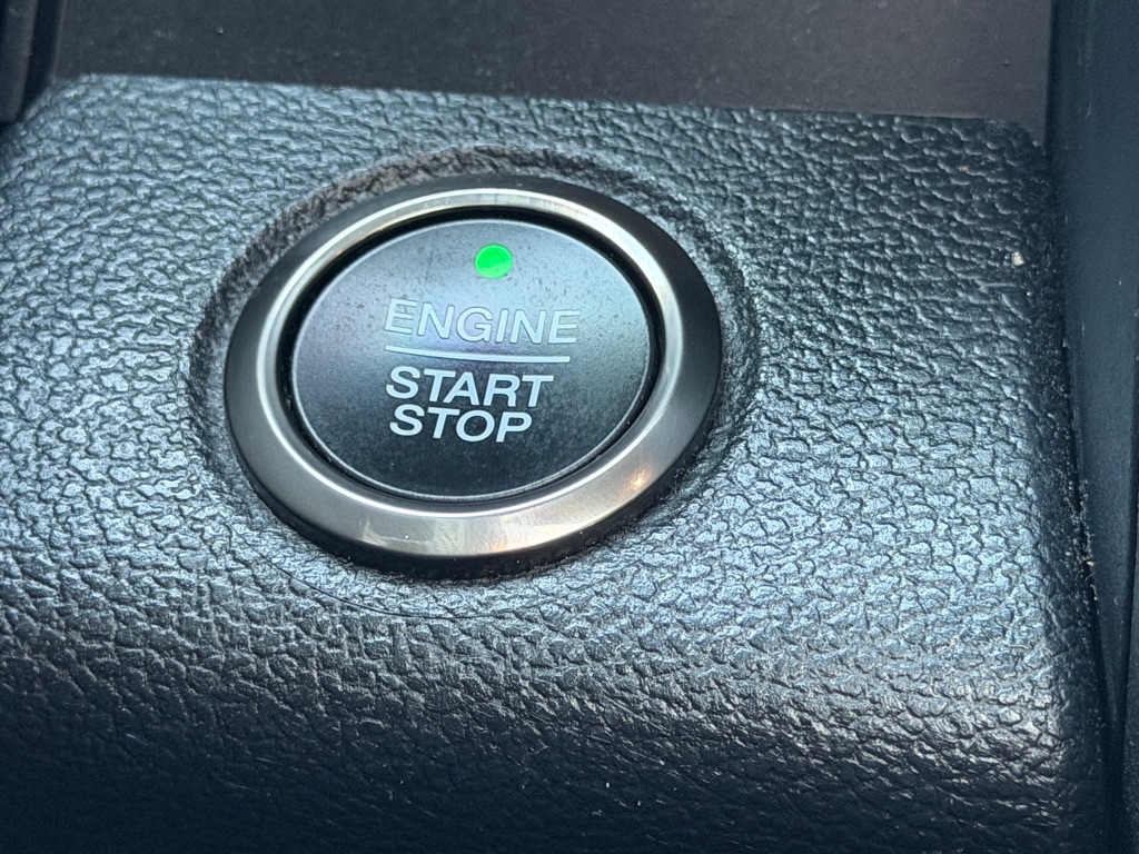 Photo 17 of this FORD F150