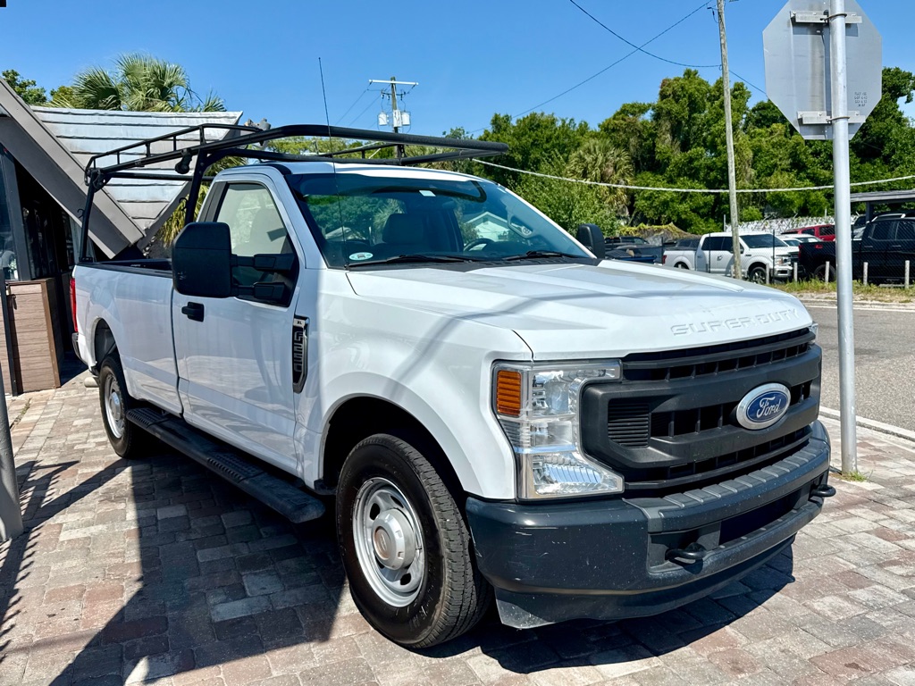 Photo 2 of this FORD F250