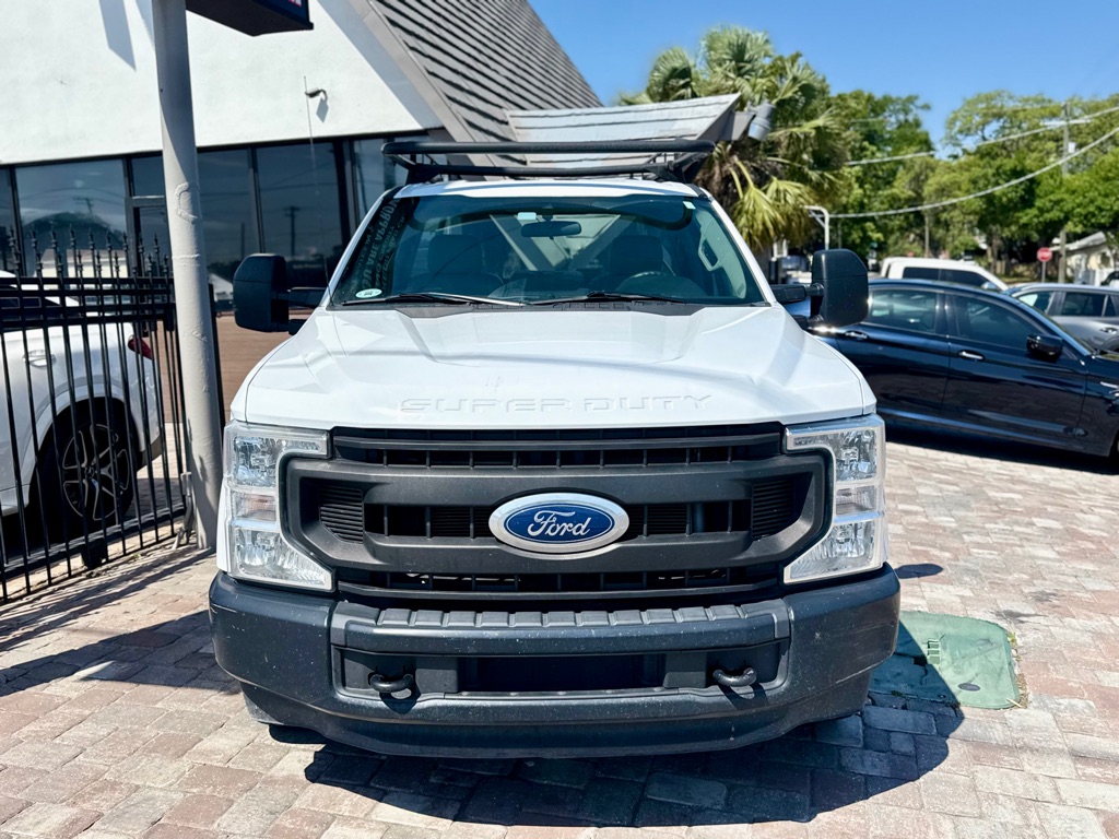 Photo 3 of this FORD F250