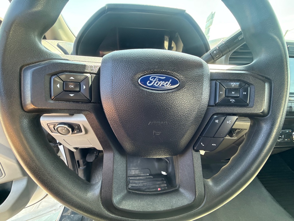 Photo 14 of this FORD F250