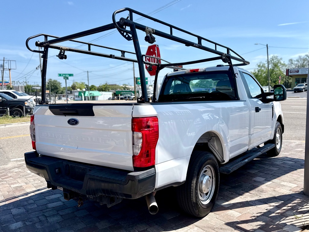 Photo 8 of this FORD F250