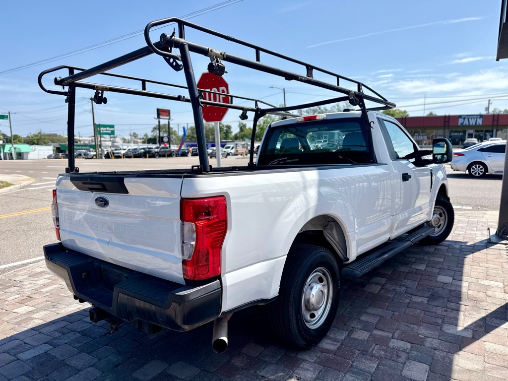 Photo 21 of this FORD F250