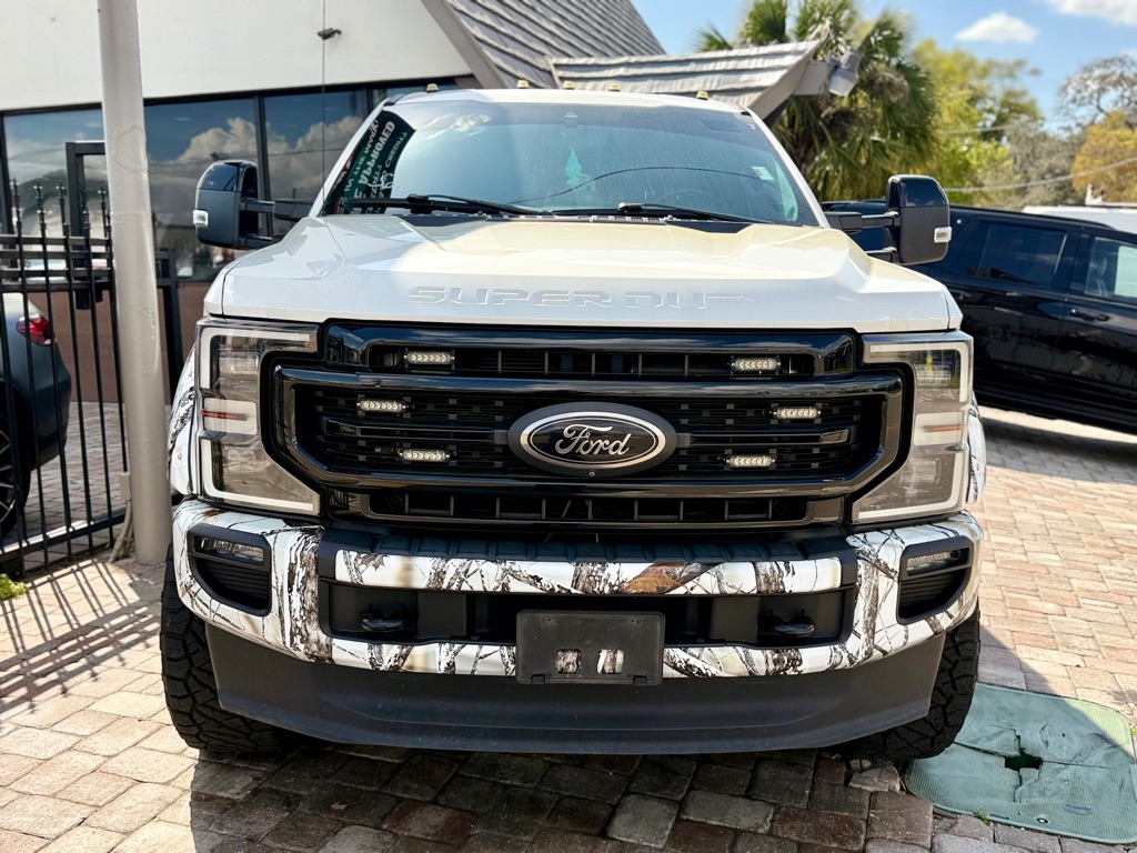 Photo 5 of this FORD F350