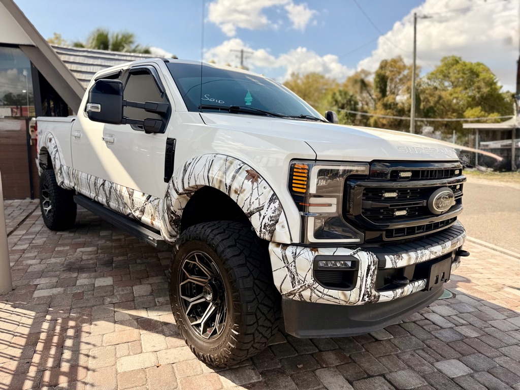 Photo 4 of this FORD F350