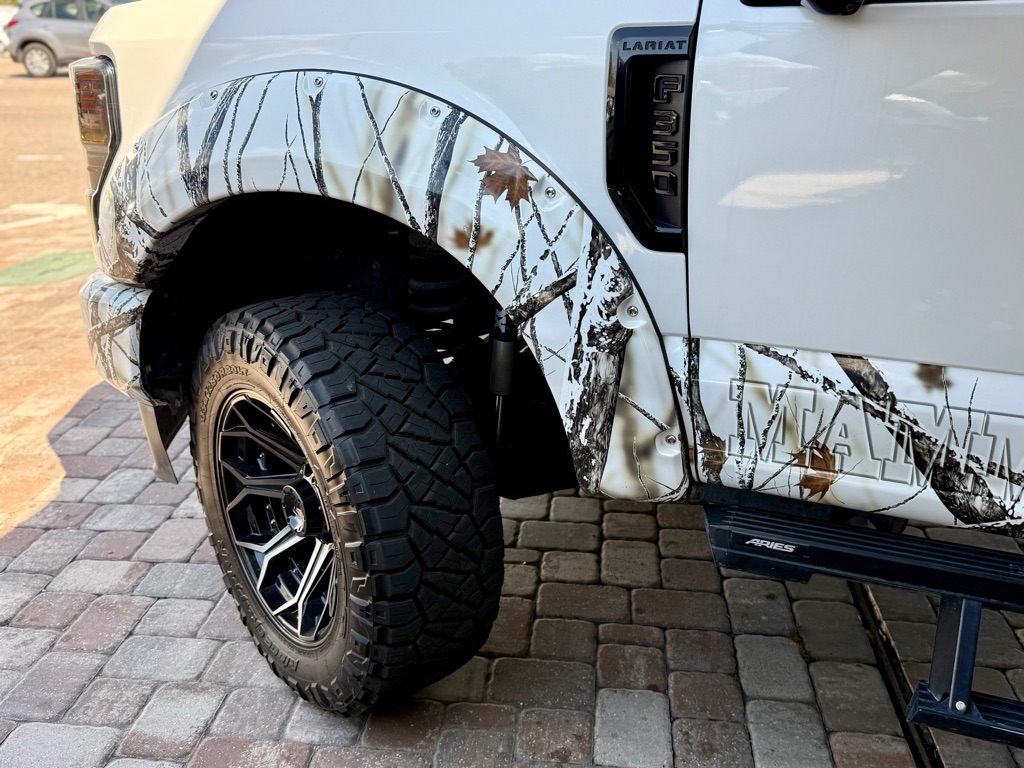 Photo 11 of this FORD F350