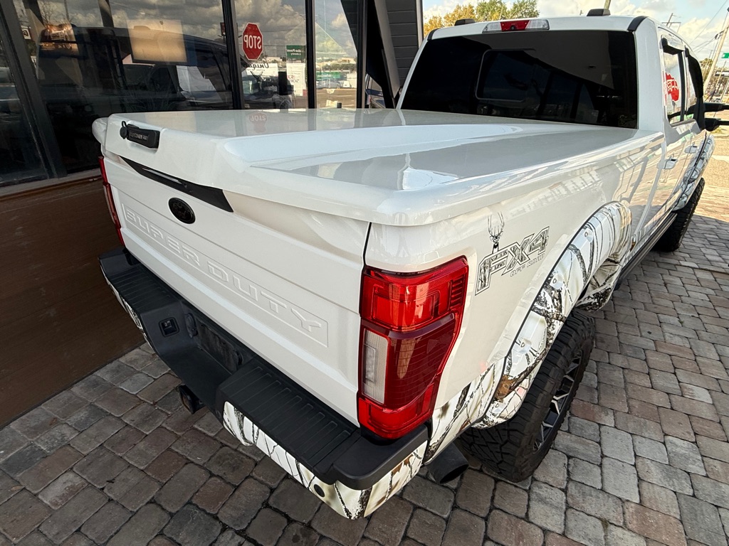 Photo 33 of this FORD F350