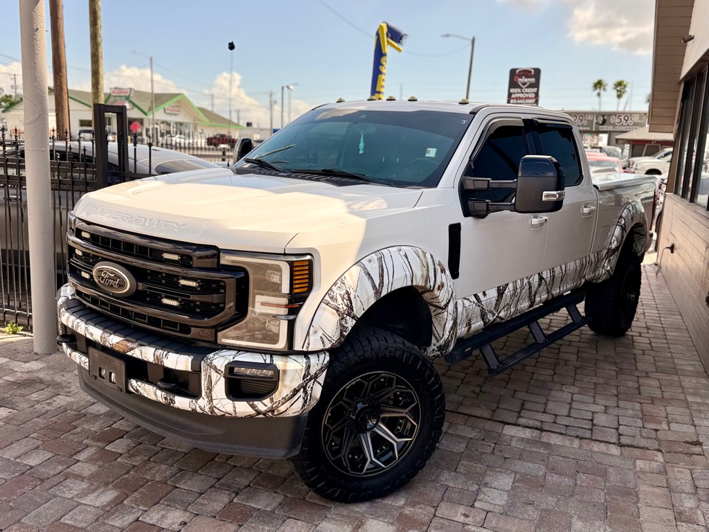 Photo 30 of this FORD F350