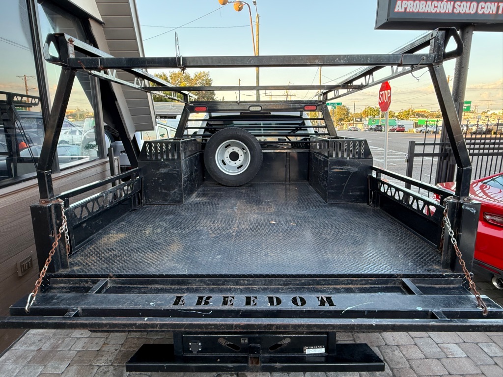 Photo 15 of this FORD F350