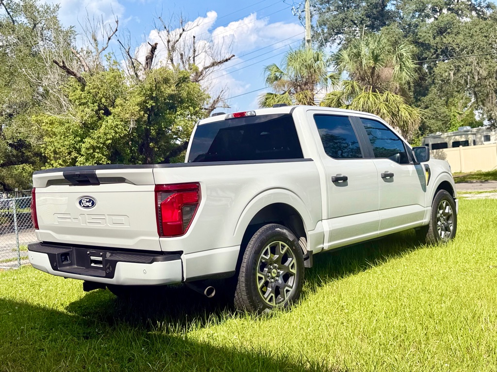 Photo 8 of this FORD F150