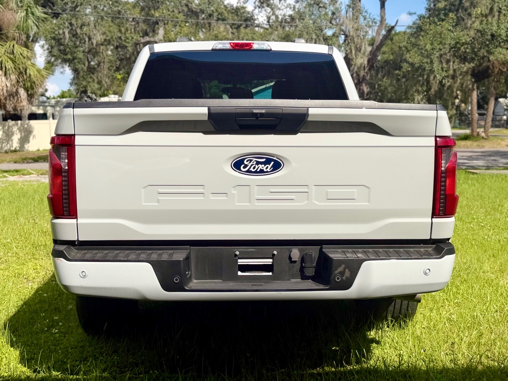 Photo 9 of this FORD F150