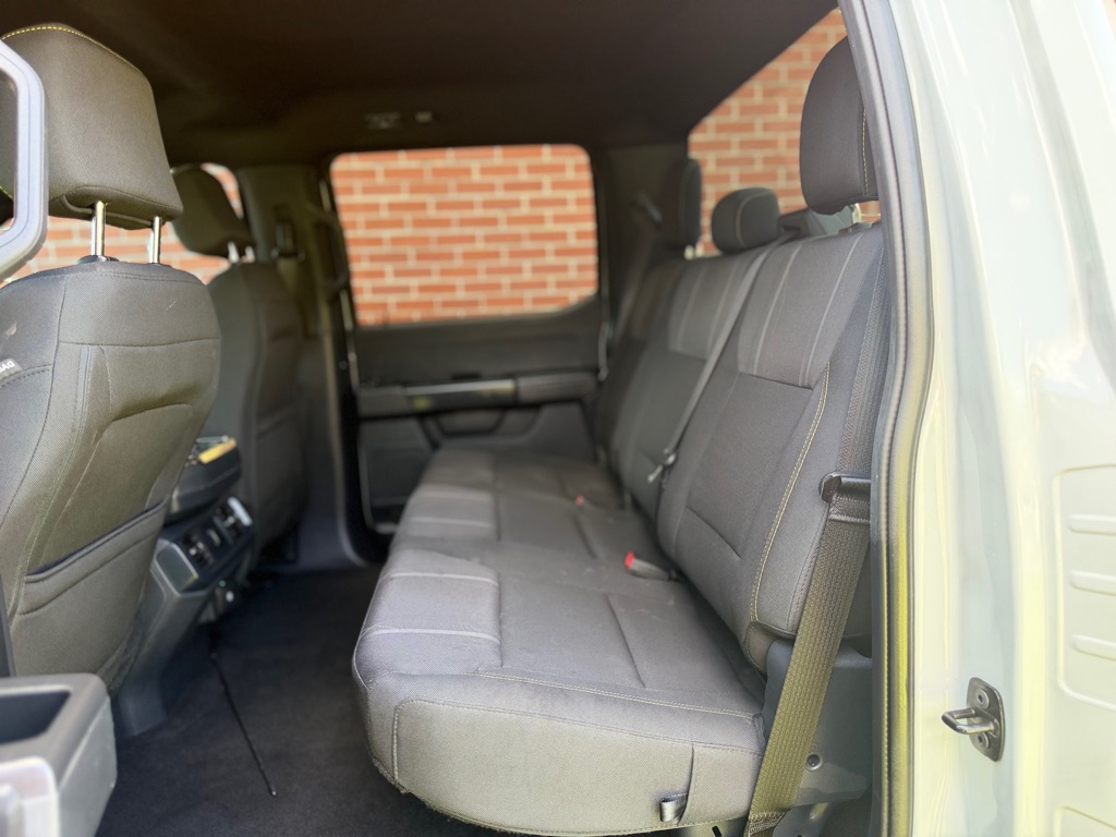 Photo 19 of this FORD F150