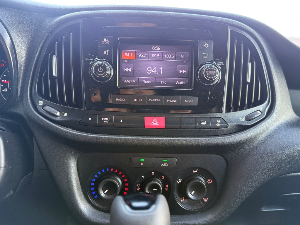 Photo 17 of this RAM PROMASTER CITY