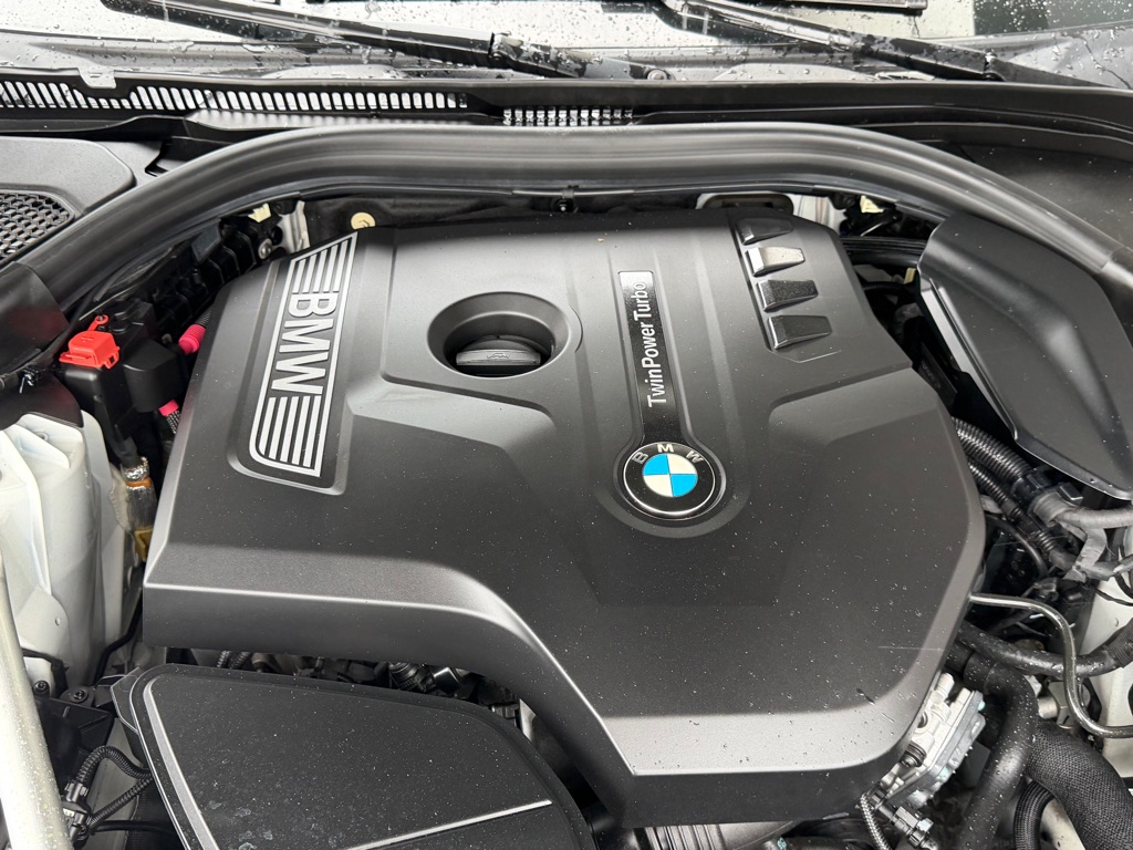 Photo 23 of this BMW 530