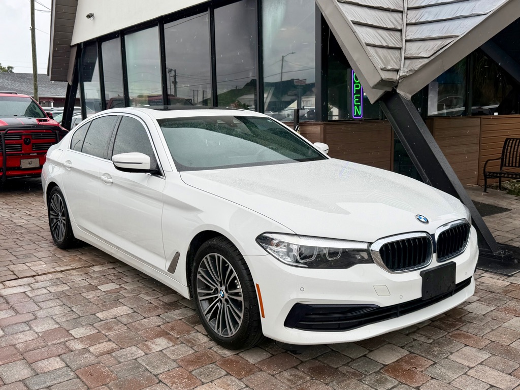 Photo 3 of this BMW 530