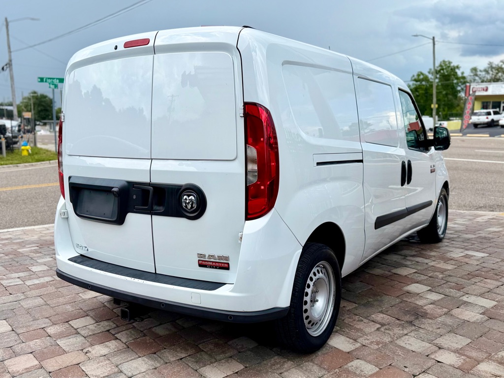Photo 9 of this RAM PROMASTER CITY
