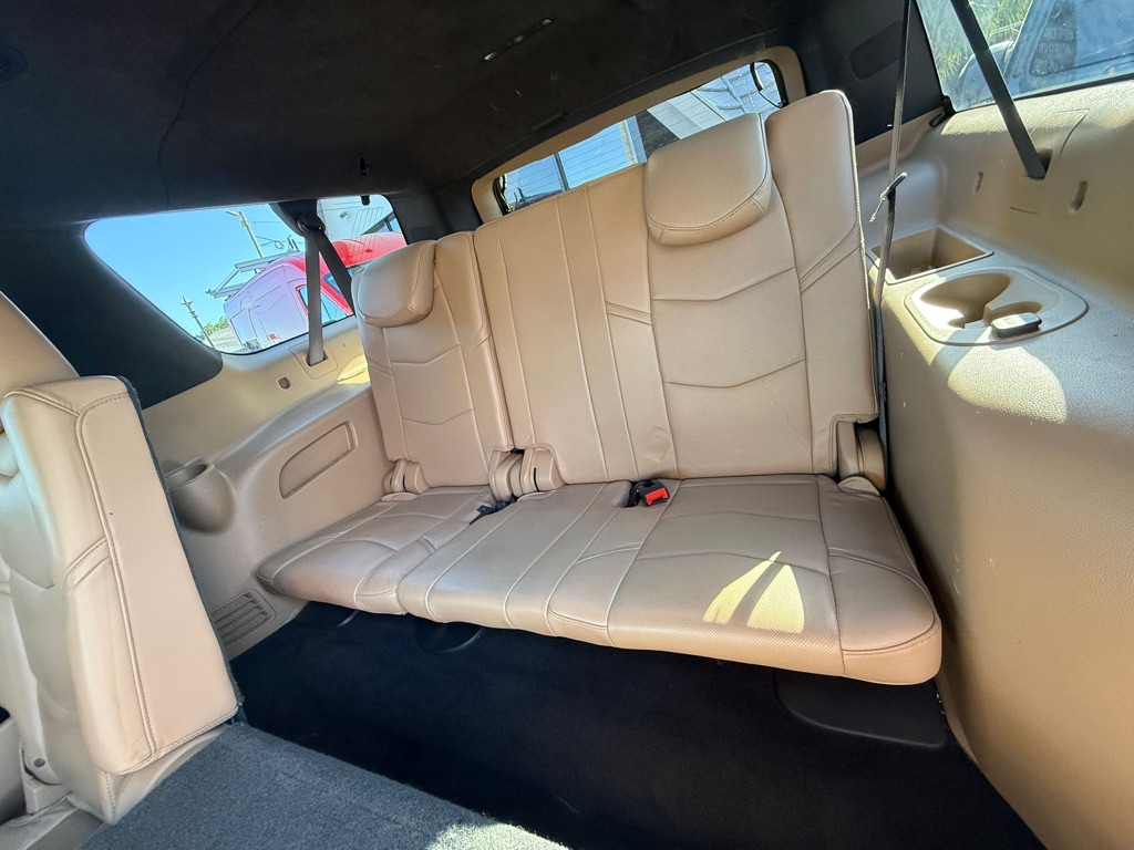 Photo 15 of this CADILLAC ESCALADE