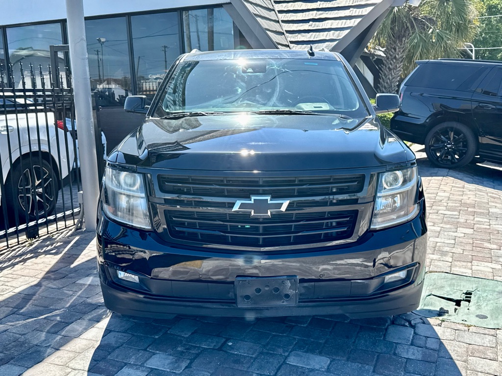 Photo 4 of this CHEVROLET SUBURBAN