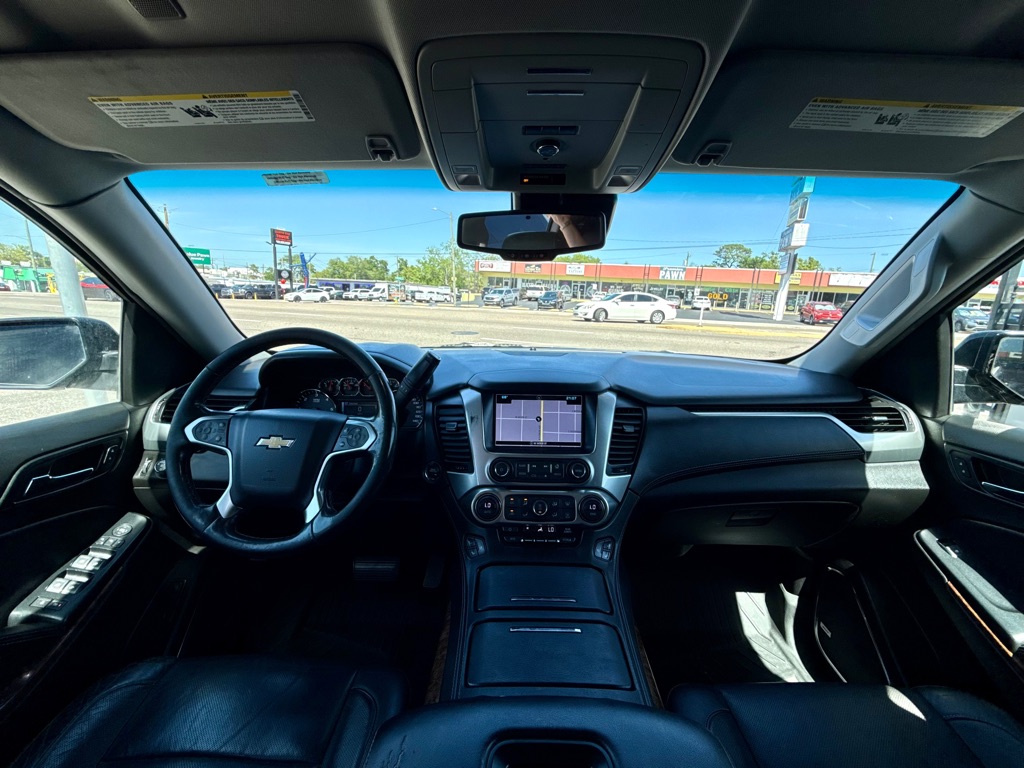Photo 13 of this CHEVROLET SUBURBAN