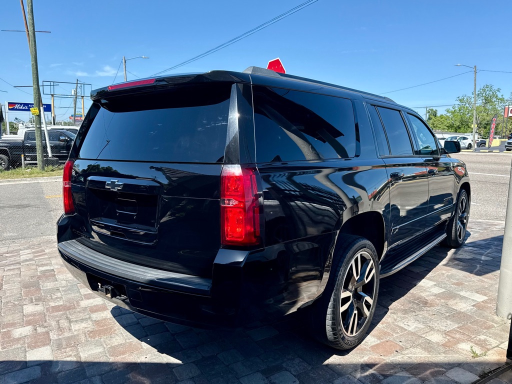 Photo 9 of this CHEVROLET SUBURBAN