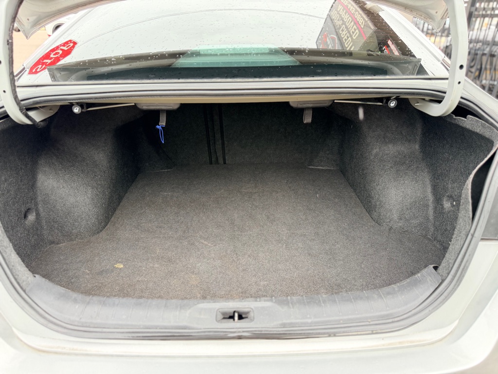 Photo 20 of this NISSAN ALTIMA