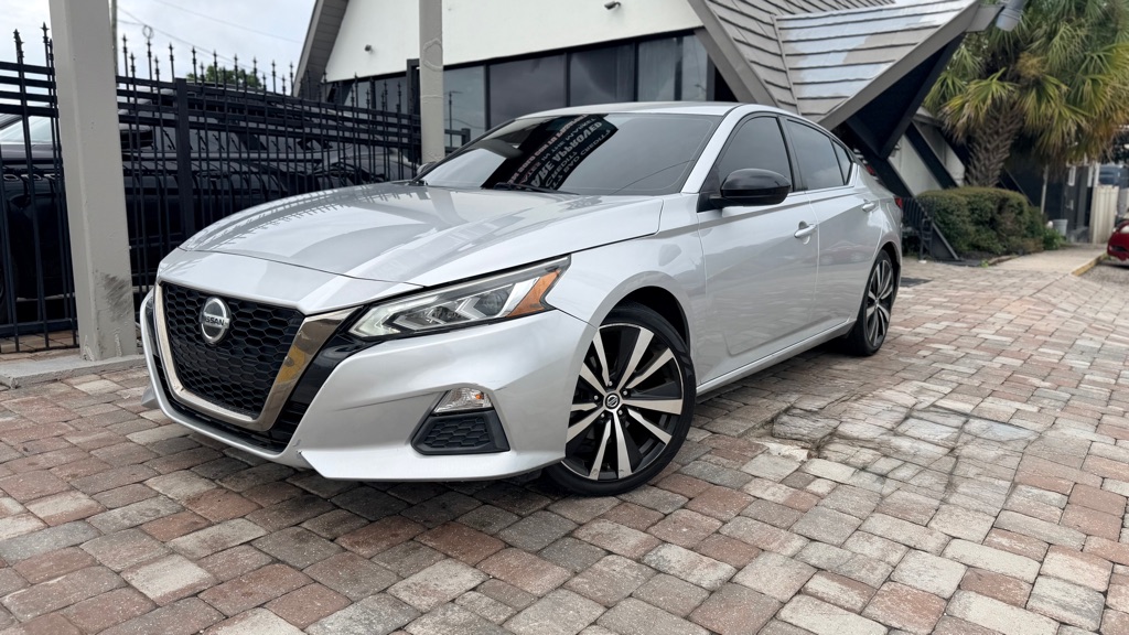 Photo 7 of this NISSAN ALTIMA