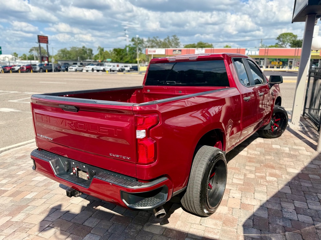Photo 3 of this CHEVROLET SILVERADO 1500