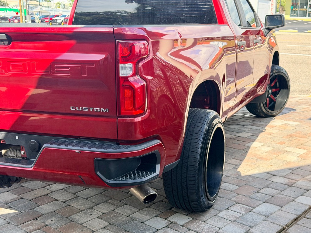 Photo 23 of this CHEVROLET SILVERADO 1500