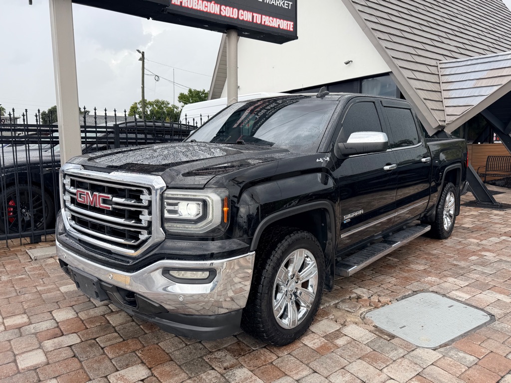 Photo 4 of this GMC SIERRA