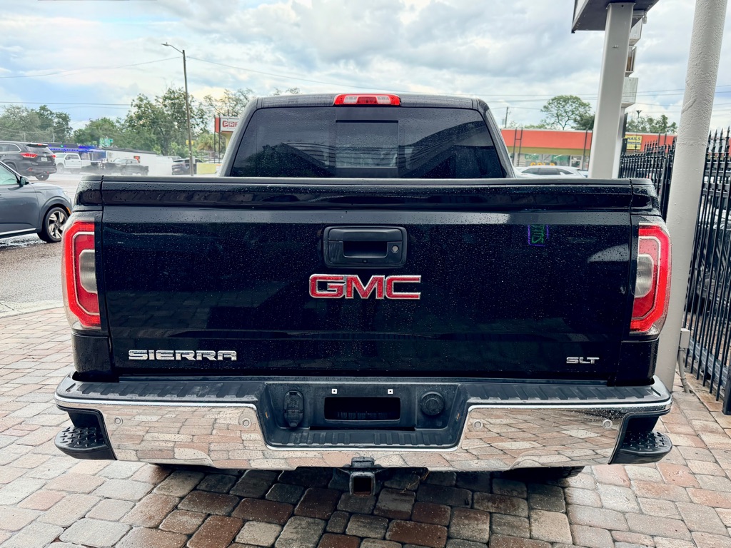 Photo 7 of this GMC SIERRA