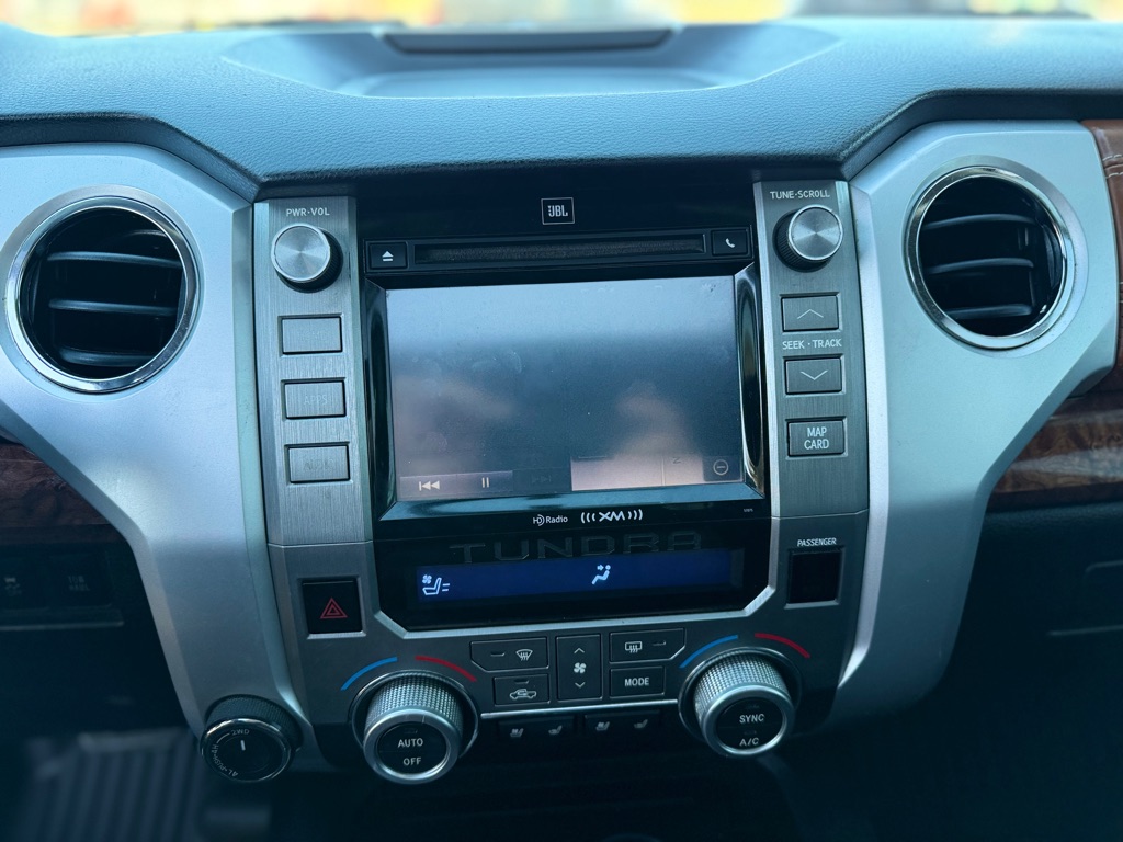 Photo 17 of this TOYOTA TUNDRA