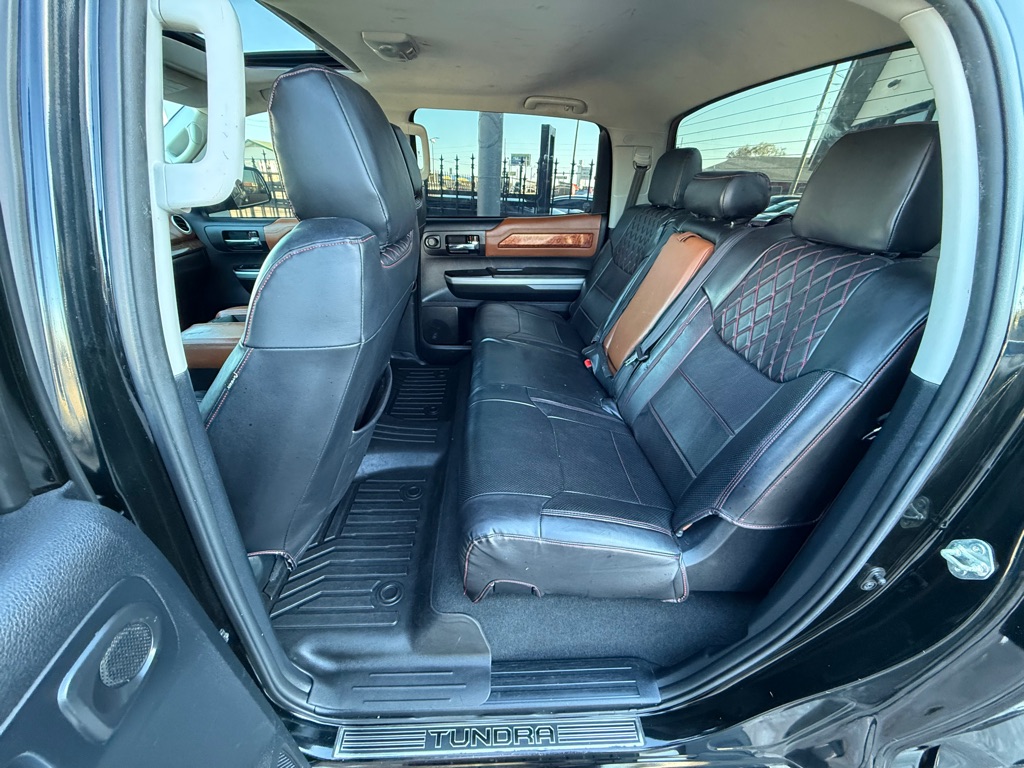 Photo 18 of this TOYOTA TUNDRA