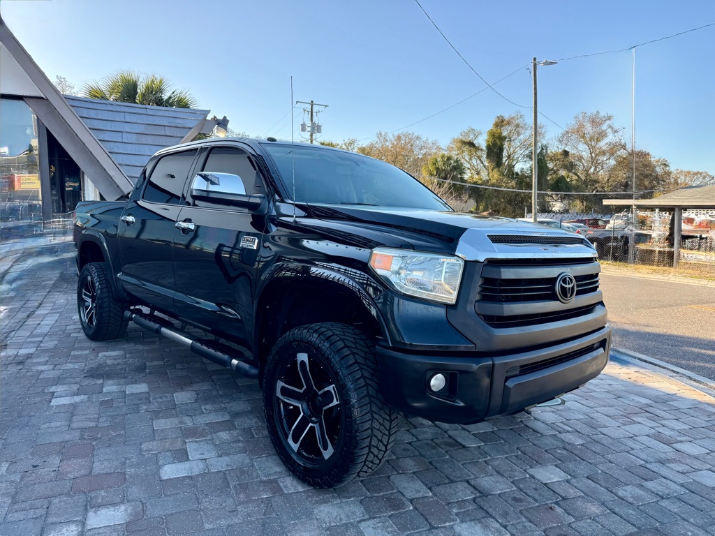 Photo 3 of this TOYOTA TUNDRA