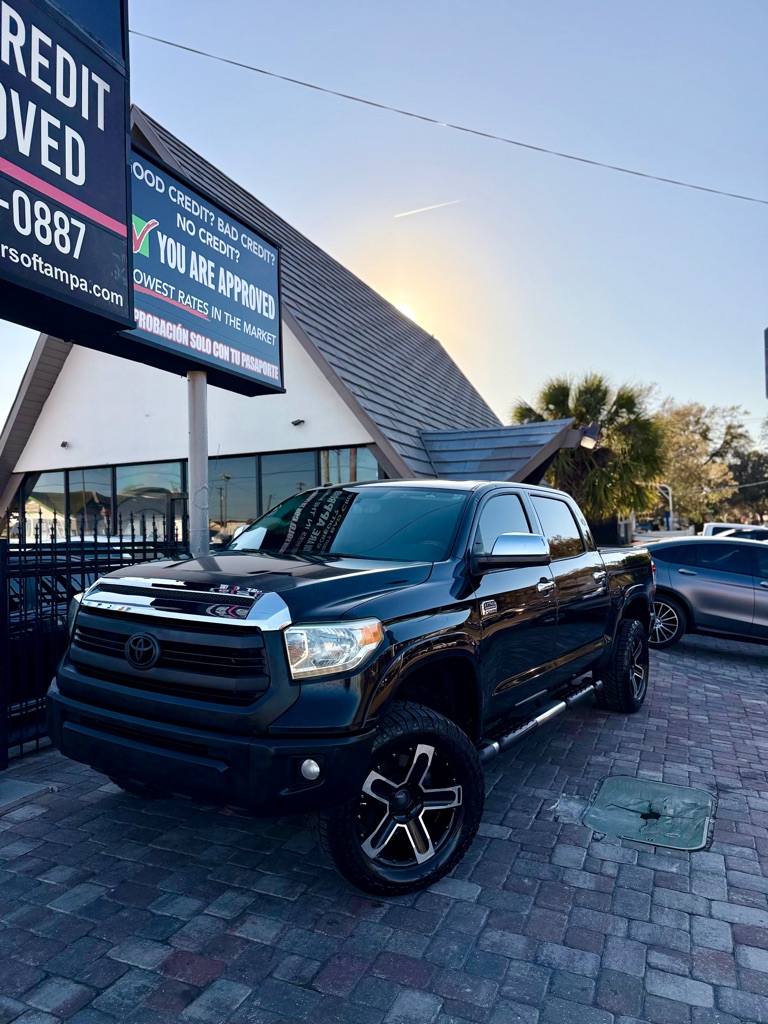 Photo 2 of this TOYOTA TUNDRA