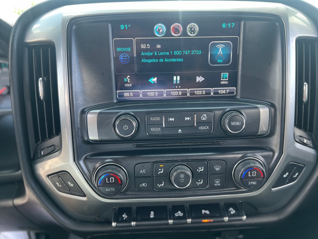 Photo 21 of this CHEVROLET SILVERADO 1500