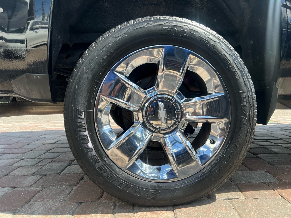 Photo 11 of this CHEVROLET SILVERADO 1500