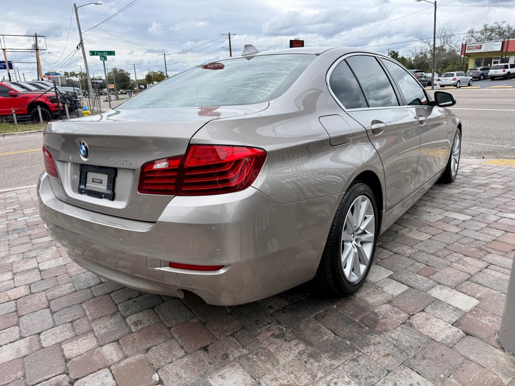 Photo 10 of this BMW 535