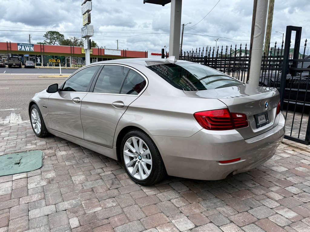 Photo 7 of this BMW 535