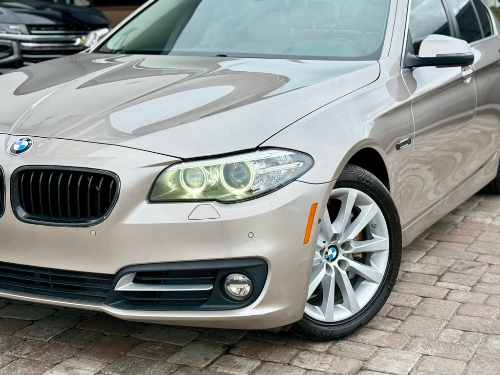 Photo 22 of this BMW 535