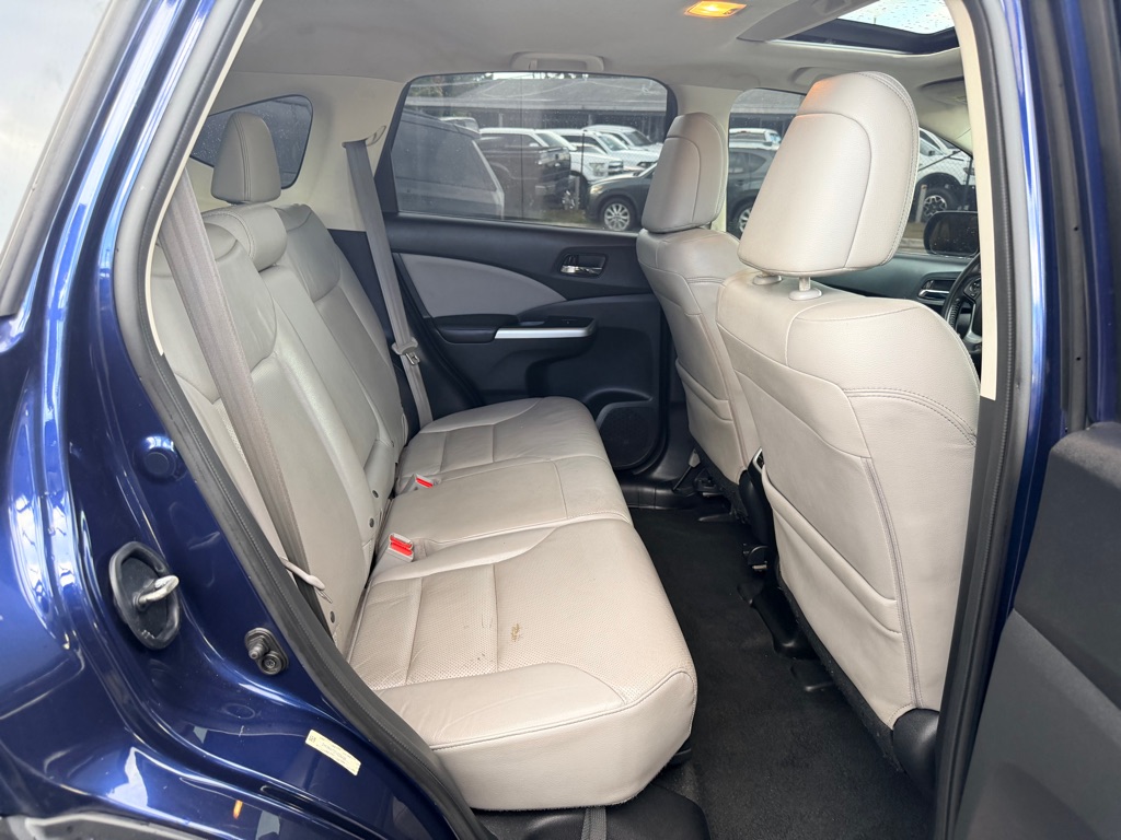 Photo 21 of this HONDA CR-V