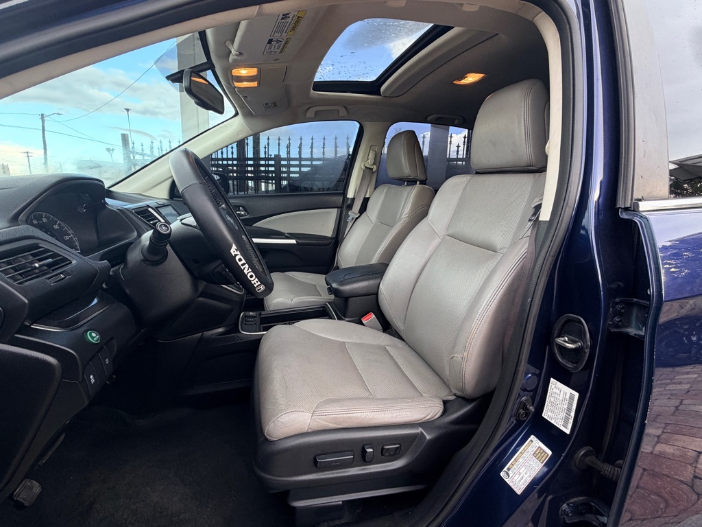 Photo 13 of this HONDA CR-V